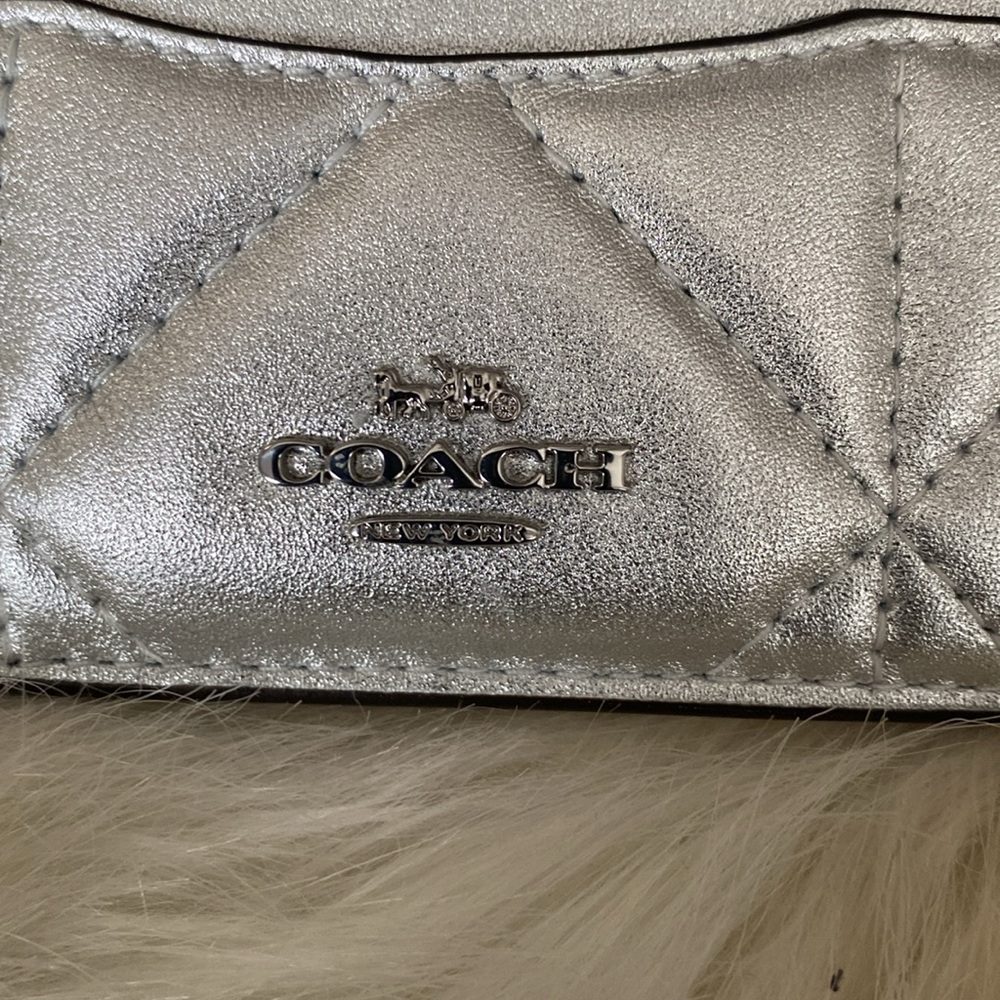 Slim Card Case in Quilted Leather - Picture 5 of 5